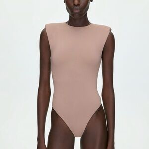 Babaton Contour Shoulder Pad Sleeveless Bodysuit